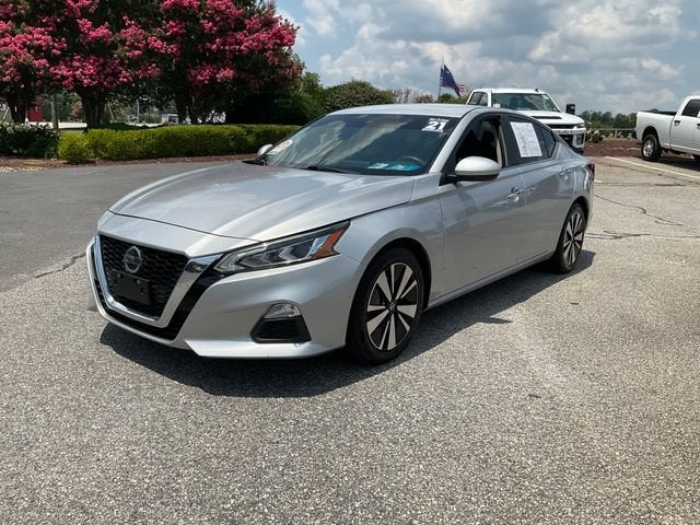 2021 Nissan Altima SV FWD in Silver — front three-quarter view