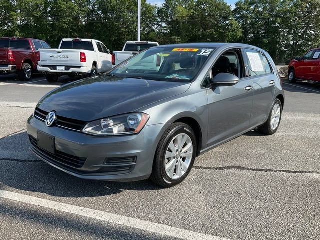 2015 Volkswagen Golf TDI S 4-Door in Gray — front three-quarter view