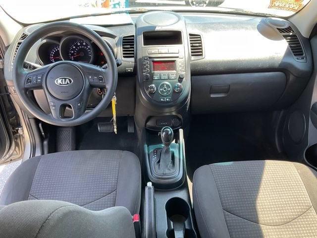 2013 Kia Soul — interior view